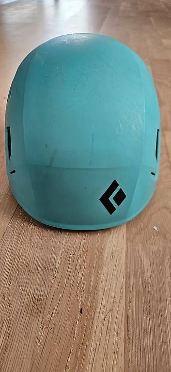 Caschi: Casque escalade Black diamond – Usato da Goumoens-la-Ville venduto da isa_f87c 2