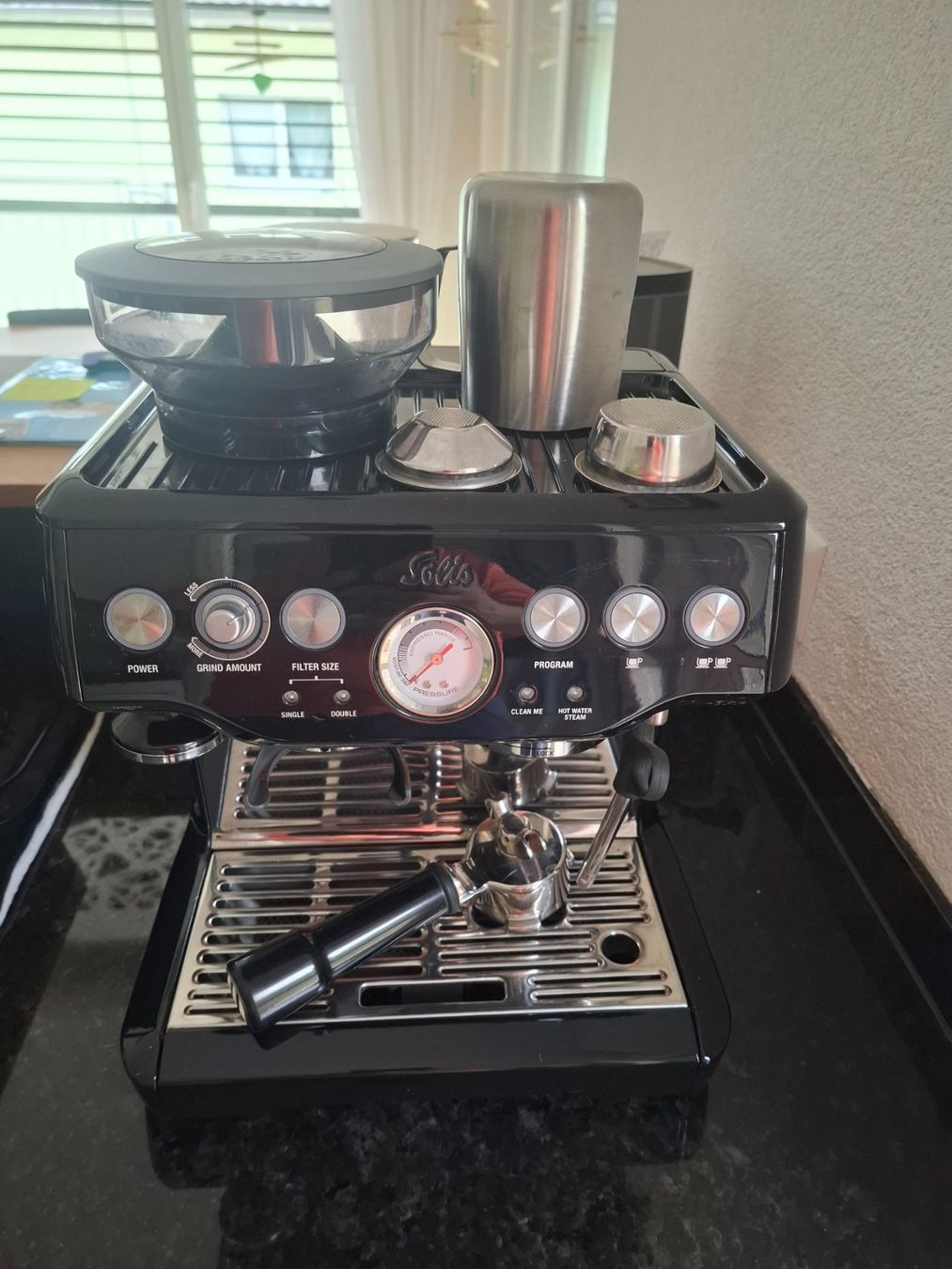 Solis Macchine per caffè & Macchine per espresso: Solis Grind & Infuse Siebträger Maschine – Usato da Hauptwil venduto da rumble22