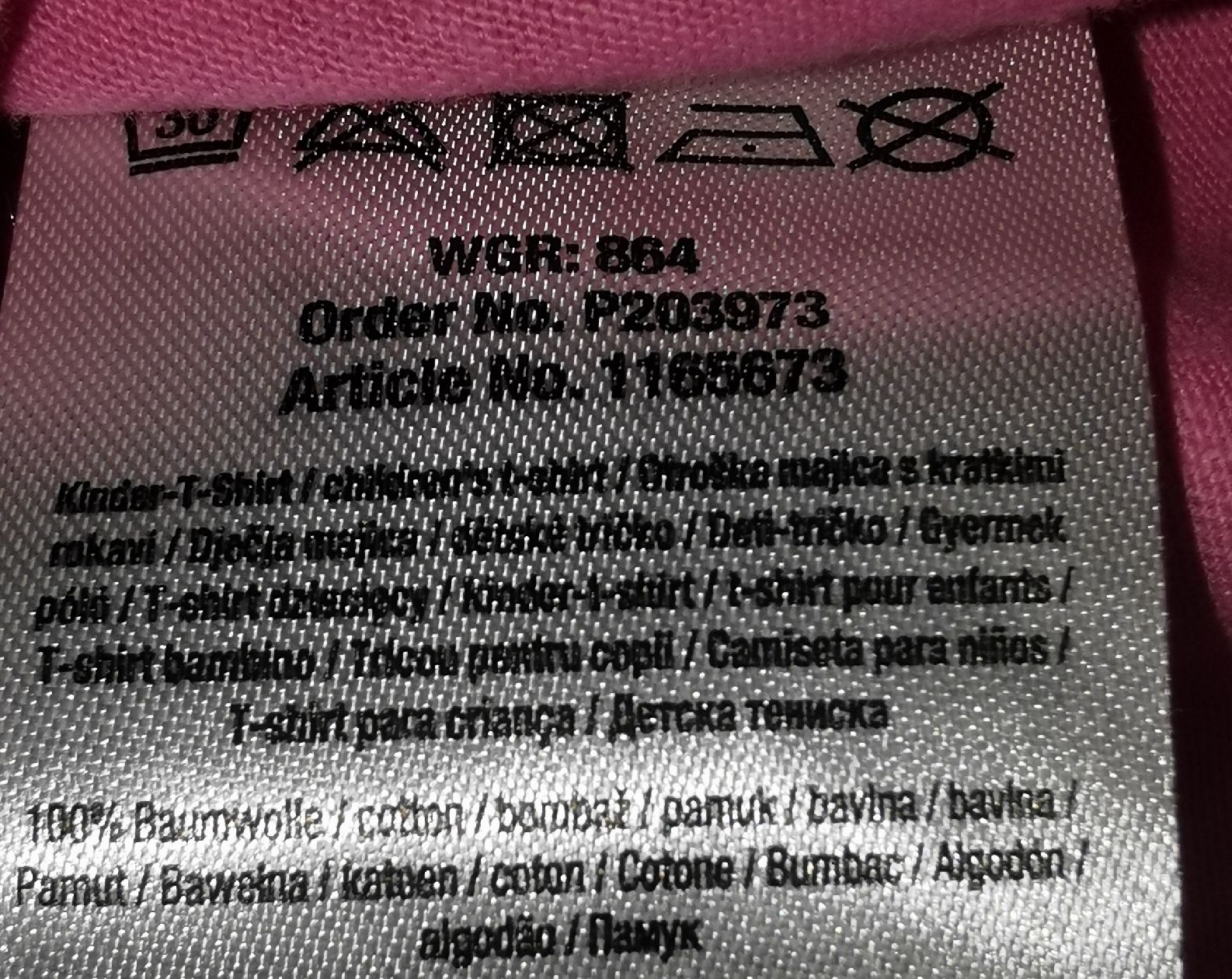 Blusen, T-Shirts & Tops: T-shirt Gr 110 – Gebraucht aus Winterthur von Katyakaterina 5