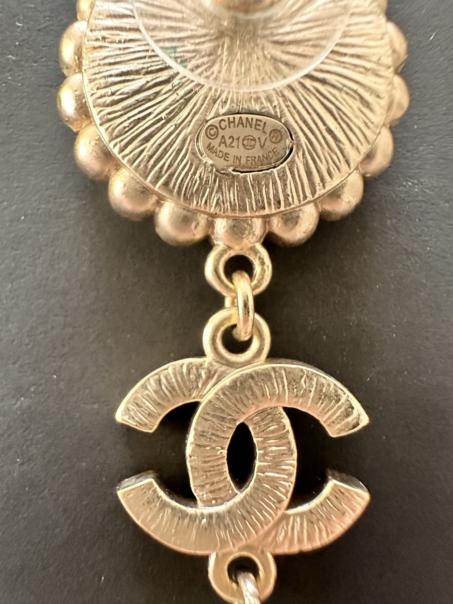 Chanel Orecchini pendenti & Orecchini a lobo: Chanel drop earrings – Usato da Zürich venduto da Ele_fashionista 2