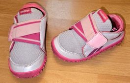 Reebok Lauflernschuhe, Gr. 22, Top Zustand für den Frühling!