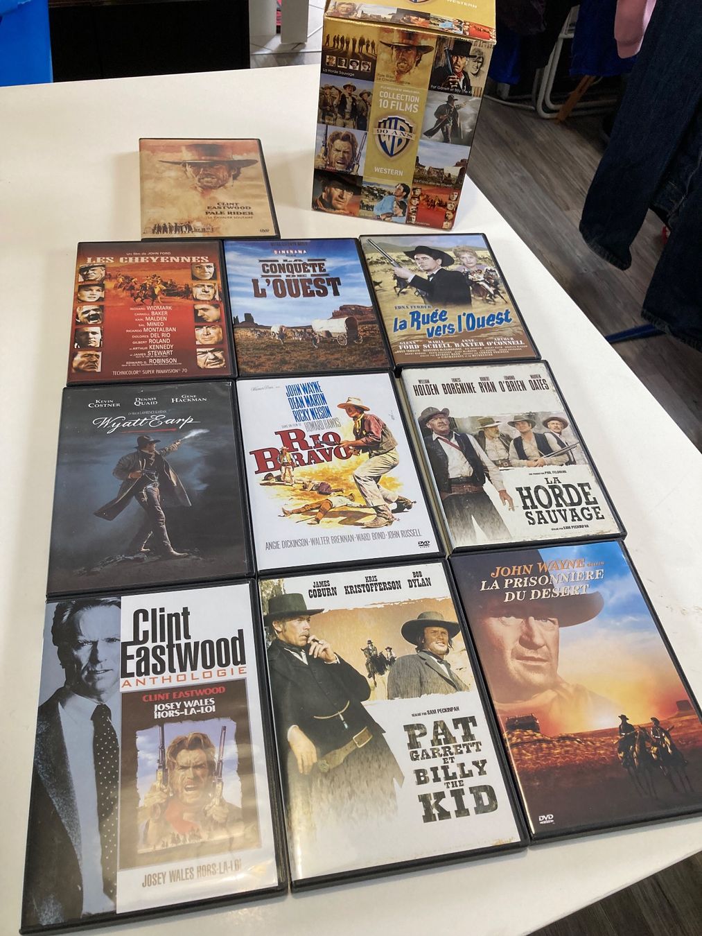 Tutti i DVDs: Collection 10 Films Western Warner Bros 90 Ans – Usato da Bassecourt venduto da CALUMET-X 3