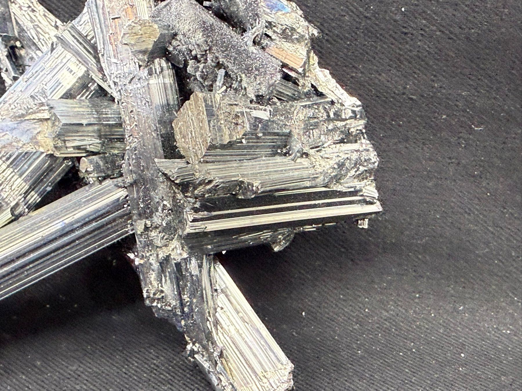 Minerali & Pietre curative: Antimonit – Usato da Schinznach Bad venduto da Demerald 5