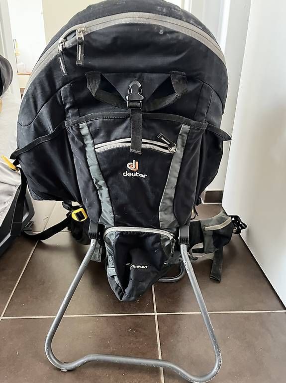 Sacs & sacs à dos: Sac à dos pour porter un enfant – D'occasion à Jongny par Daba88