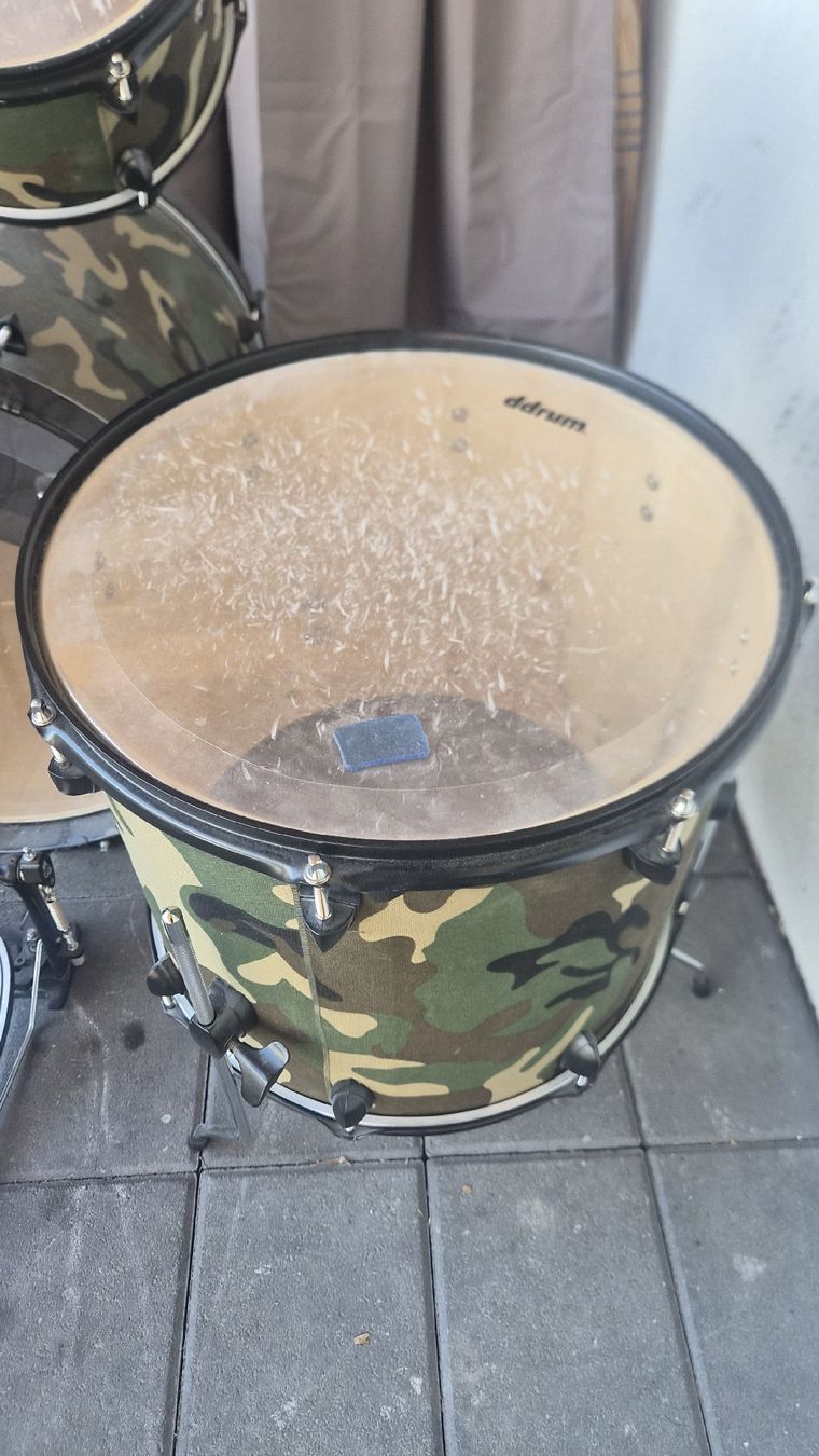 Instruments de musique: Schlagzeug Set getarnt DDrum camouflage – D'occasion à Sagogn par Sulayka 1