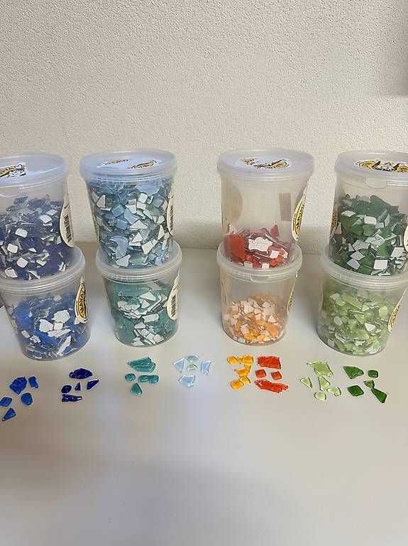Kit bricolage: Mosaiksteine Set (Starterkit) – Usato da Reigoldswil venduto da Aightmaster 4