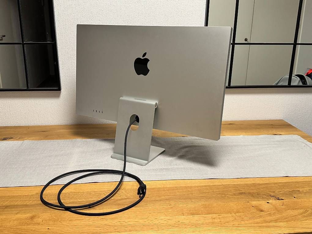 Monitore: Apple Studio Display 27" (2022) – Gebraucht aus Montreux von HecGar 1