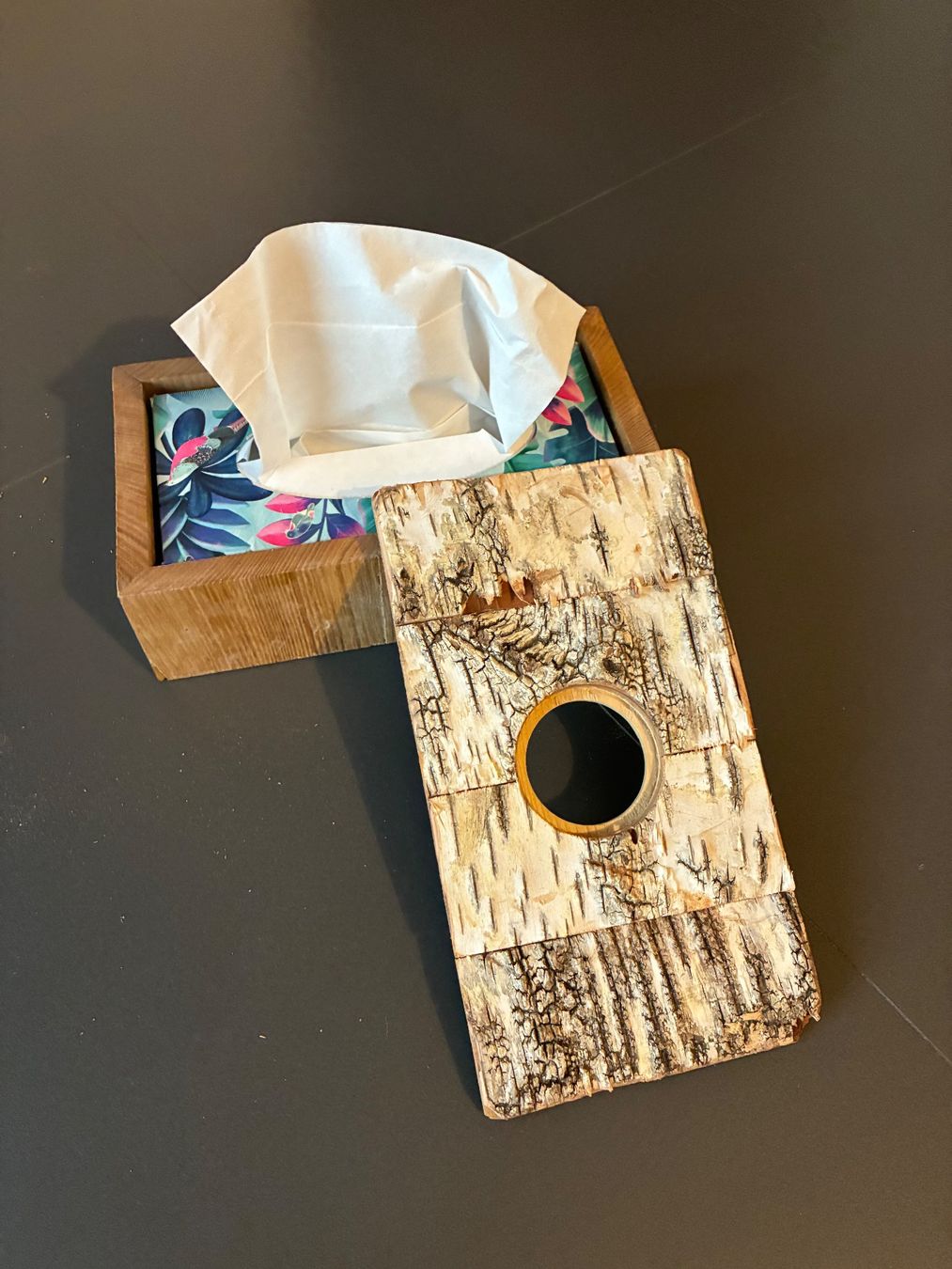Articles en bois: Kleenex – Neuf (Voir description) à Vicosoprano par moikka 1