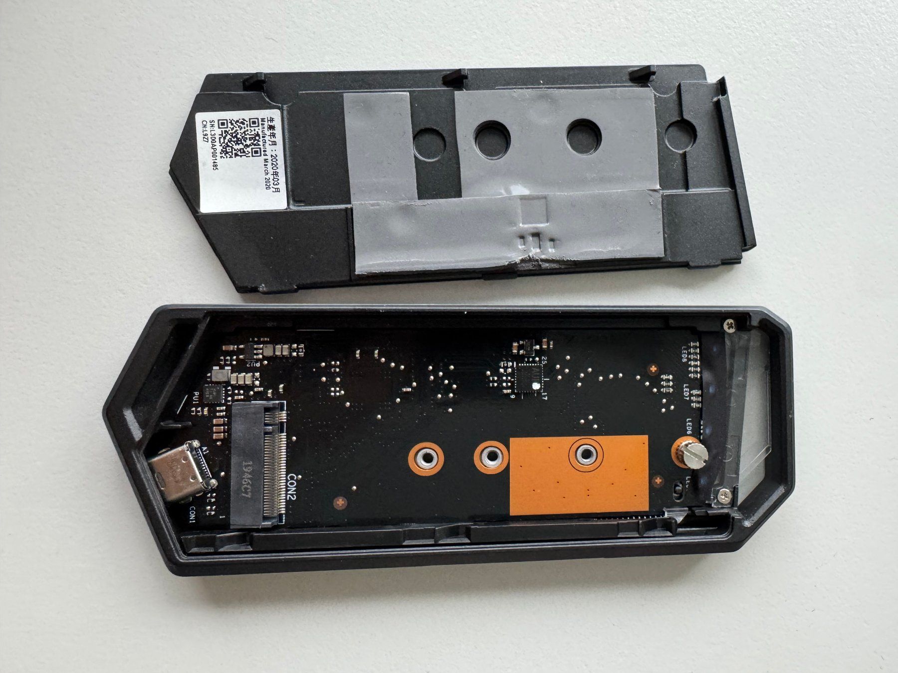 Harddisks: ROG STRIX ARION M.2 SSD Gehäuse – Gebraucht aus Niederuzwil von Strawhat69 1