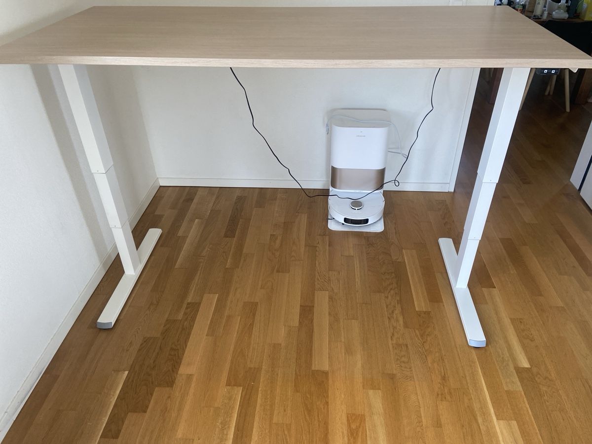 Schreibtische: Standing desk white legs adjustable height 180x80 – Neu (gemäss Beschreibung) aus Adliswil von flo_r2rb 1