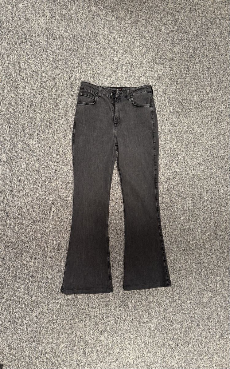 Jeans: Jeans boot-cut gris  dame 40 – Nuovo (secondo la descrizione) da Genève venduto da flocon06 1