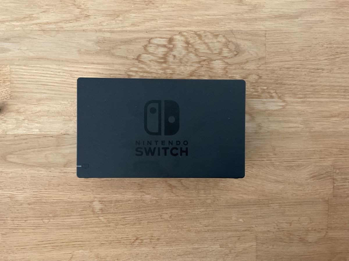 Nintendo Consoles: NINTENDO SWITCH MIT ZUBEHÖR  – D'occasion à Riniken par Bmini 2