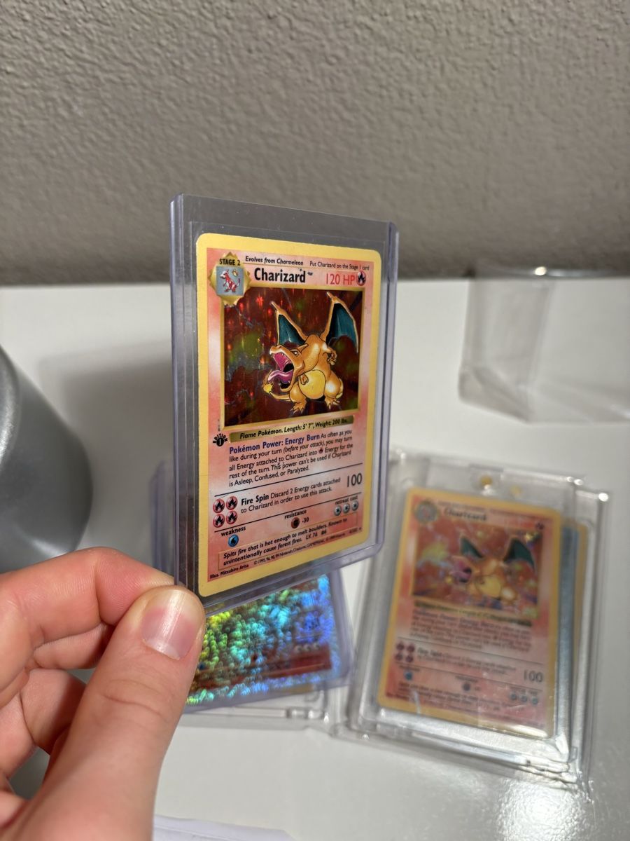 Pokémon Carte collezionabili: Charizard Glurak shadowless 1st edition – Usato da Erlinsbach venduto da cri_l7zw 1