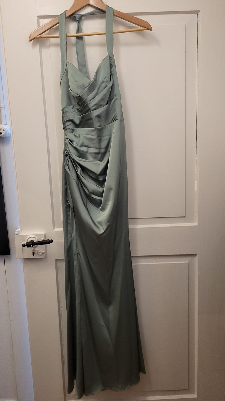 Kleider: Matcha Green Evening Gown Size 36 Stretch Satin – Neu (gemäss Beschreibung) aus Zürich von tkind 6