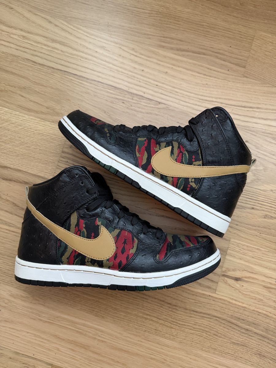 Nike Scarpe da uomo: Nike Dunk High Tiger Camo (2014) – Usato da St-Légier-La Chiésaz venduto da Swoosh.