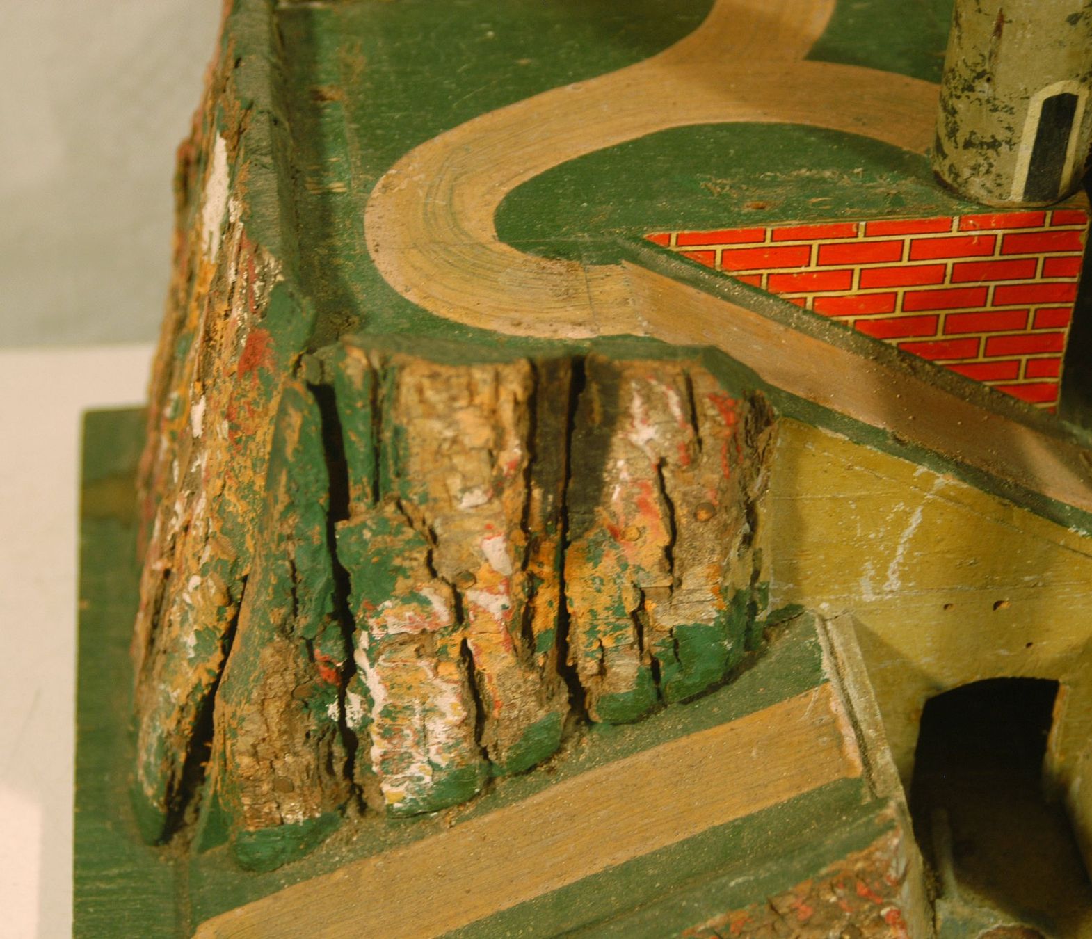 Jouets: Alte Holz-Spielburg – D'occasion à Herisau par Wisen 4