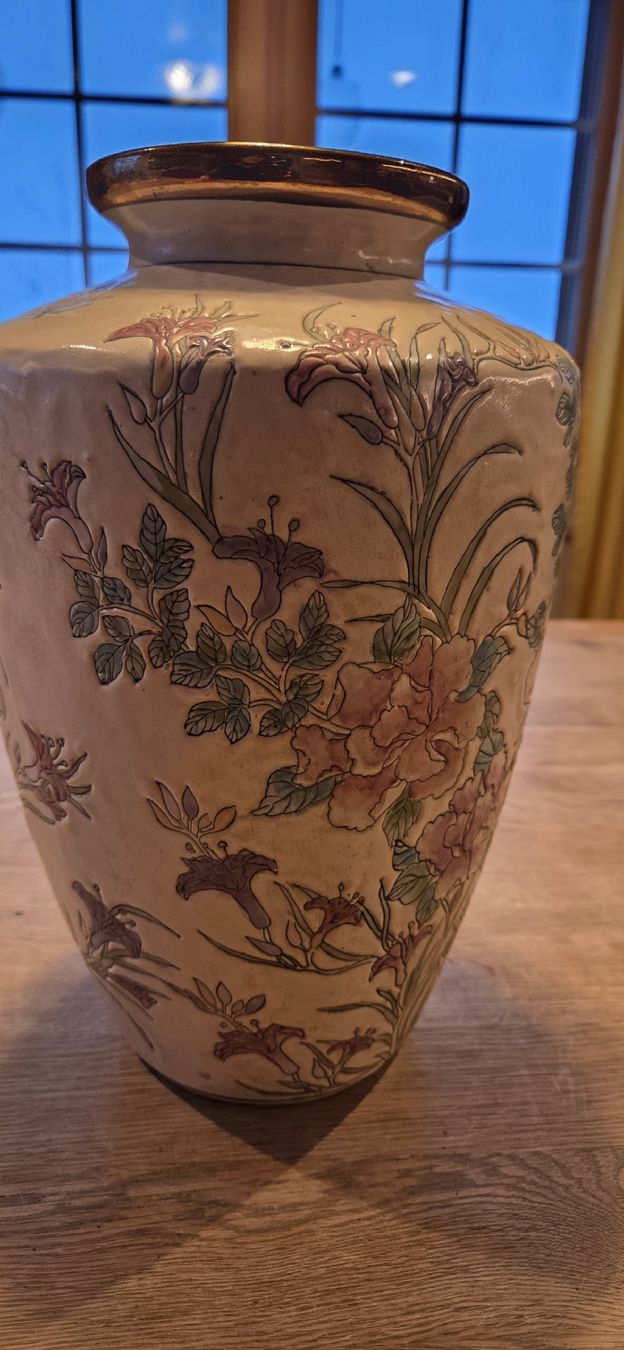 Vasen & Gefässe: Porzellanvase, China oder Japan – Gebraucht aus Rehetobel von hobirot01 2