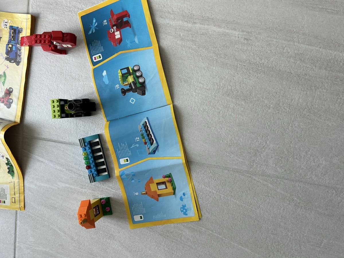 Lego Giocattoli: LEGO Classic Set mit Box, Bauanleitungen & Figuren – Usato da Rikon im Tösstal venduto da s_tenz 2