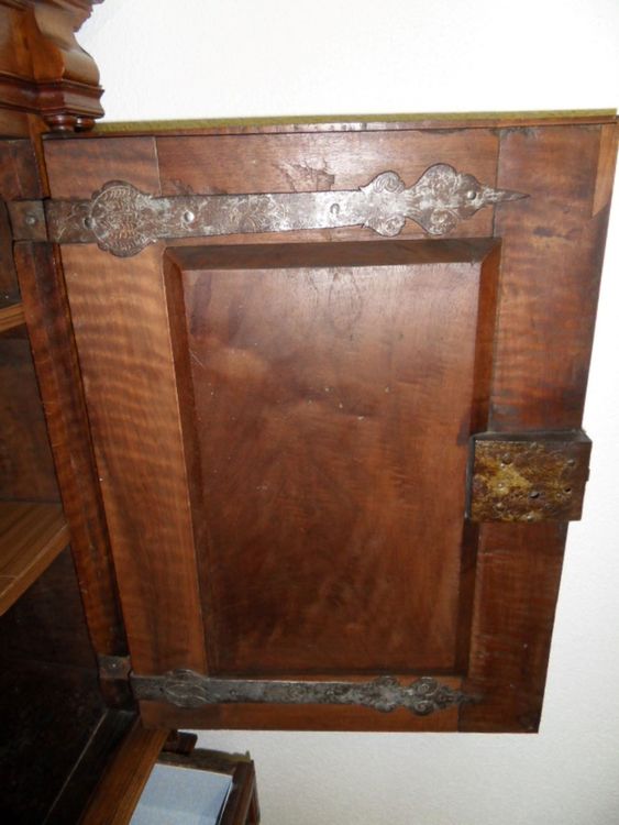 Commodes: Alte Kredenz, Barock, frühes 18. Jh. - Sehr guter Zustand – D'occasion à Oberwil-Lieli par golfer44 4