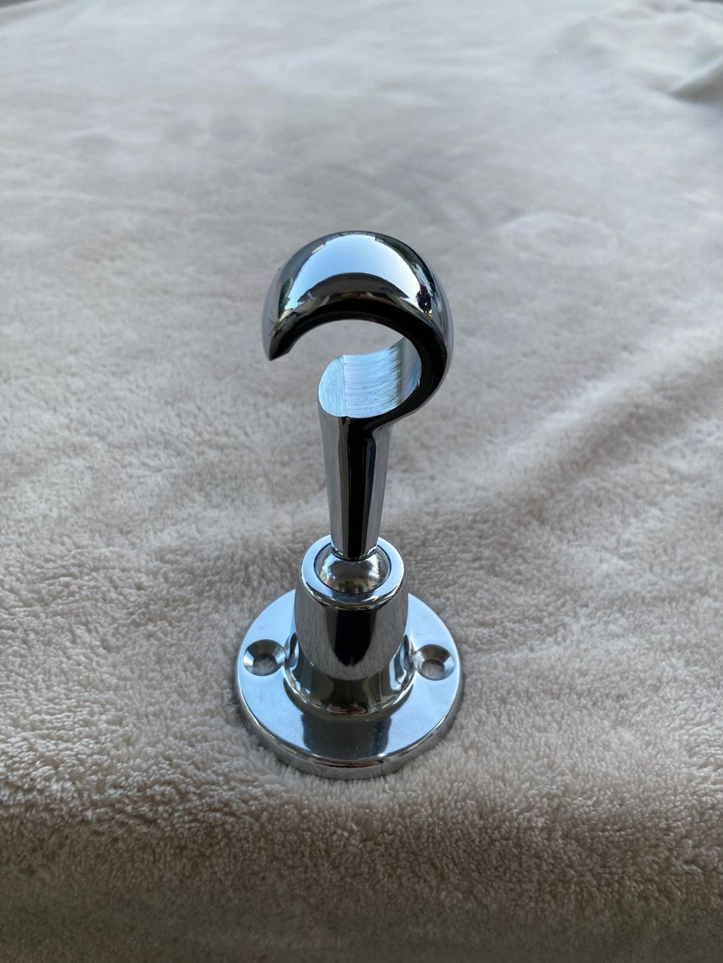 Altro per il bagno: Brausenhalter/Duschhalter mit Gelenk verchromt – Nuovo e nell'imballaggio originale da Tägerig venduto da Biene101 1
