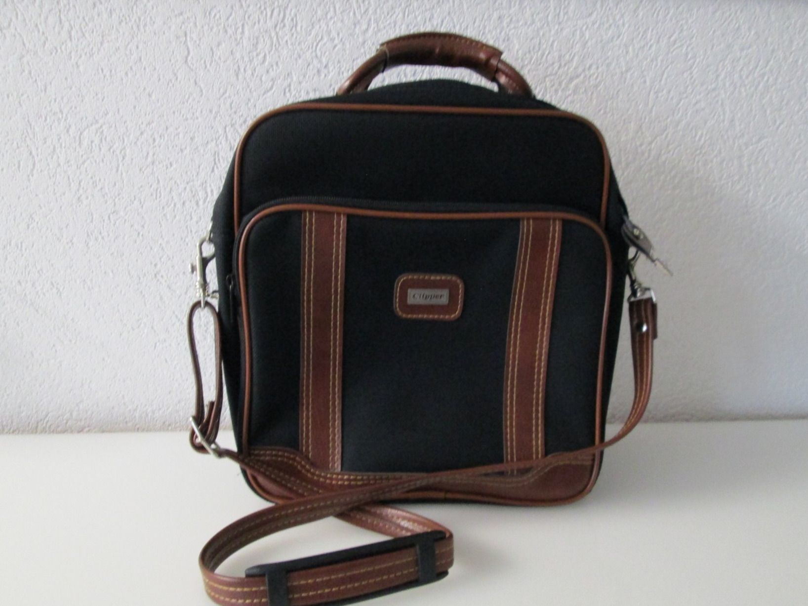 Sacs: Tasche- schwarze  CLIPPER – D'occasion à Movelier par ddomenika