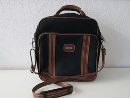 Tasche- schwarze  CLIPPER