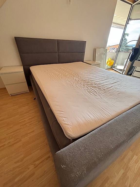 Betten: Lit boxspring – Gebraucht aus Chavornay von Mathias2705 1