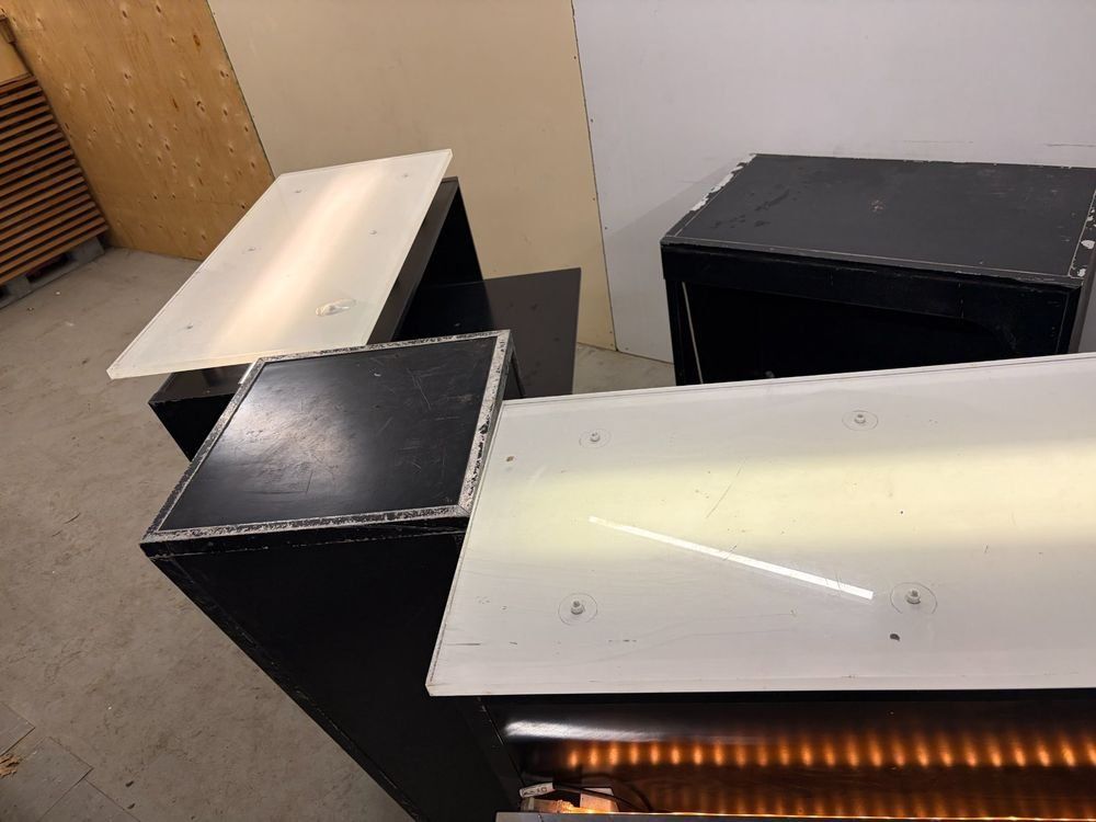 Allestimento di negozi e stand fieristici: Mobile Bar - Elementbau – Usato da Rothrist venduto da Pamosliq
