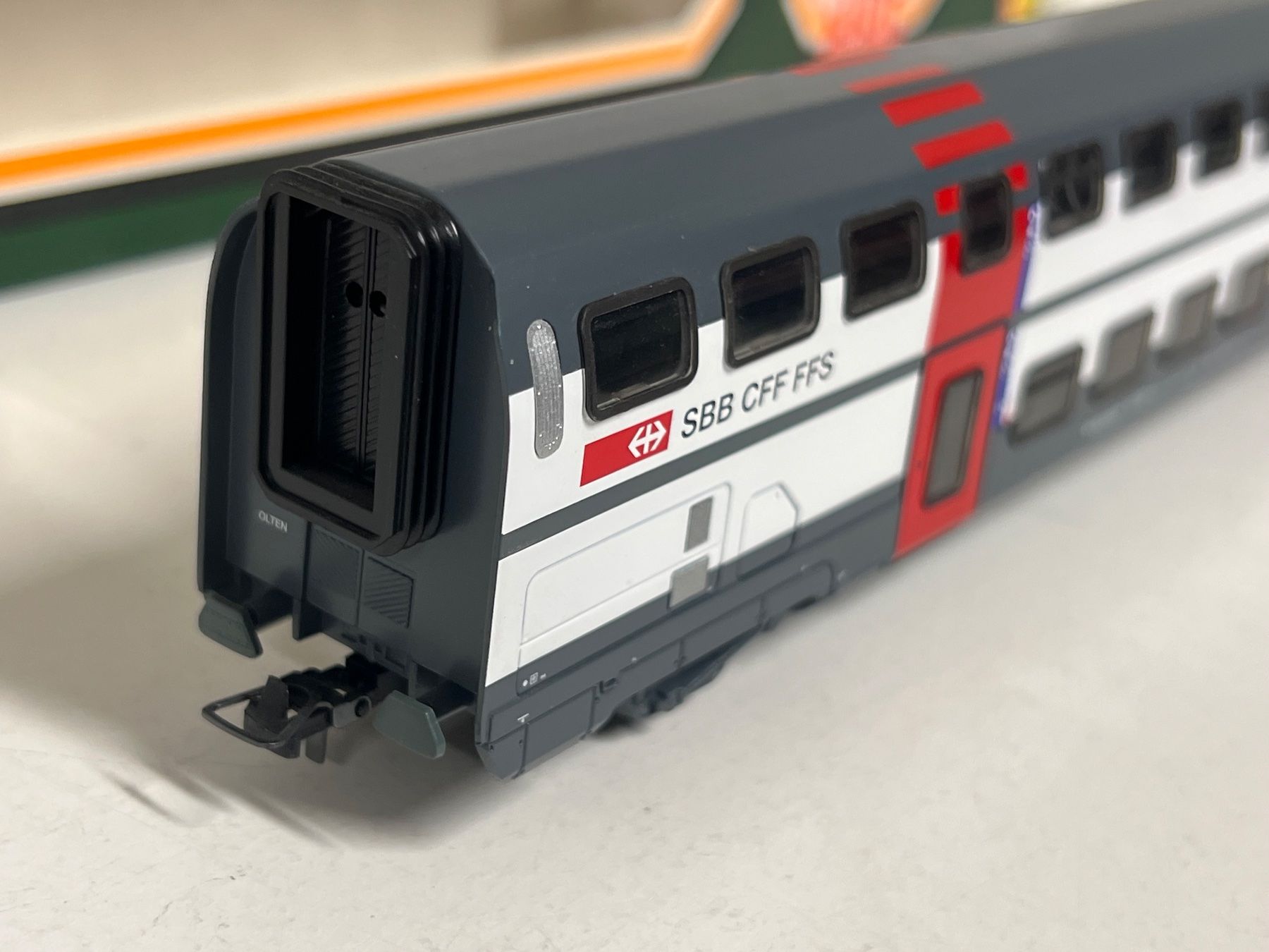 Hag Modellini di ferrovie: Hag SBB IC 2000 2.Kl. AC Nr.490 – Usato da Neuenhof venduto da ludovicco 3