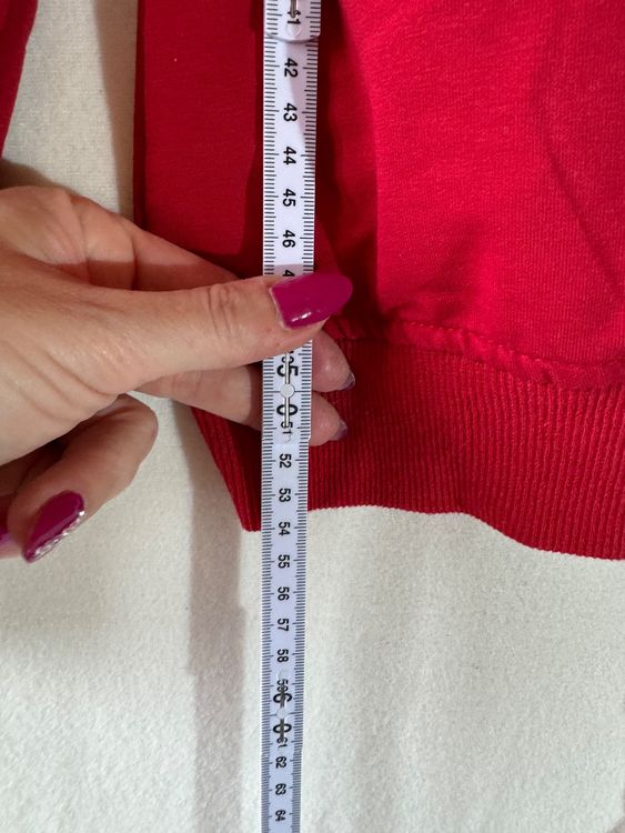 Adidas Giacche: rote Adidas Kapuzen Jacke Gr. M – Usato da Grosswangen venduto da second_hand_dress 7