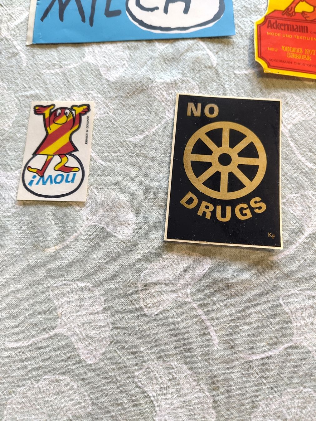Aufkleber: Konvolut Sticker mit Motiven – Gebraucht aus Biel/Bienne von DoNa82 3