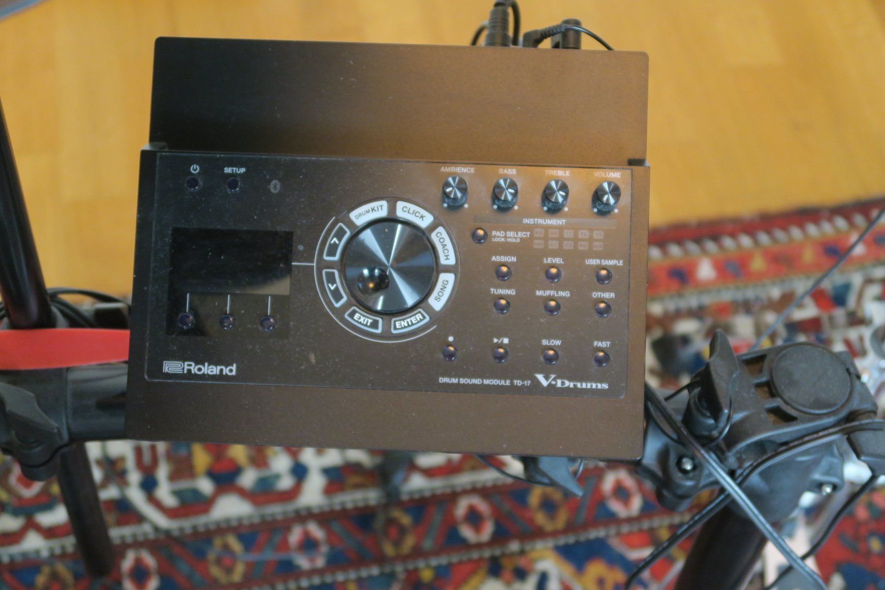 Roland Musikinstrumente: Batterie Roland TD-17KVX – Gebraucht aus La Rippe von Mental 2