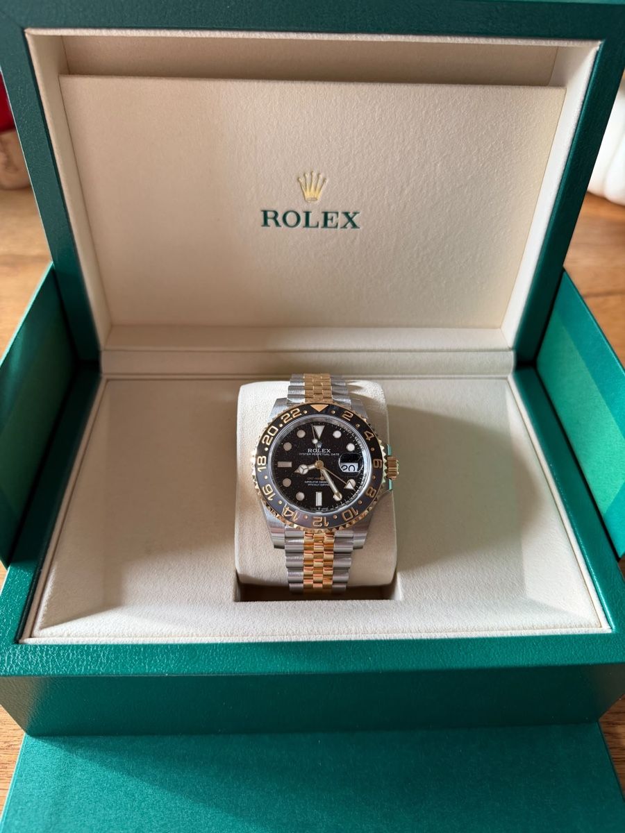 Rolex Orologi: Rolex GMT 126713GRNR – Usato da Zürich venduto da SnottiestHawk88