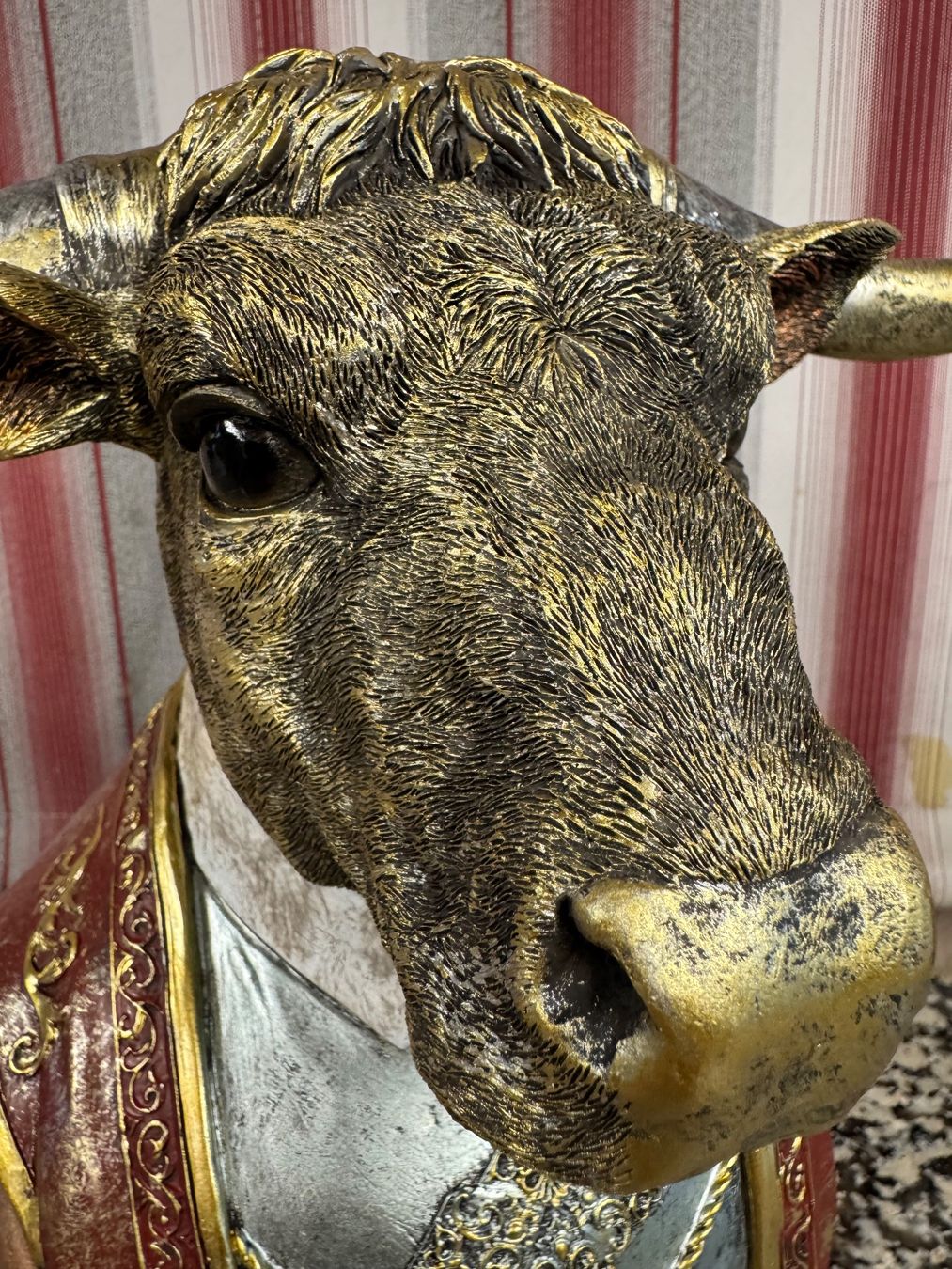 Toutes les décorations: Schöne Stierkopf-Figur – D'occasion à Winterthur par sportdisco2 6