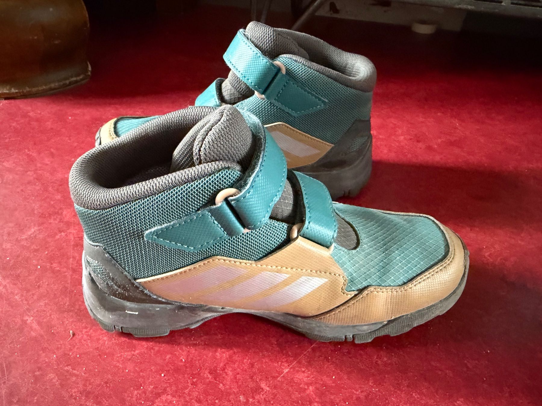 Adidas Chaussures garçon: Wanderstiefel Adidas Terrex Gr. 33.5 – Neuf (Voir description) à Meilen par Ennovy34 2