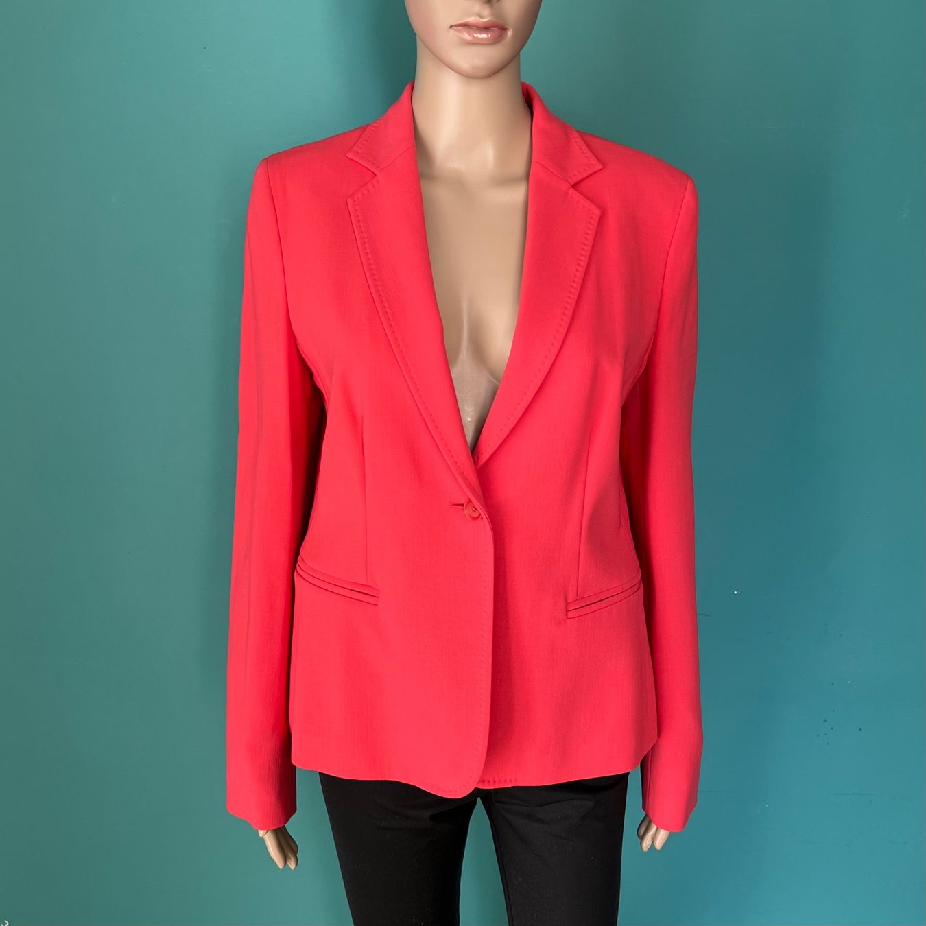 Max Mara Vestes: MAX MARA Blazer 🩷 – D'occasion à Zürich par ClosetQueen
