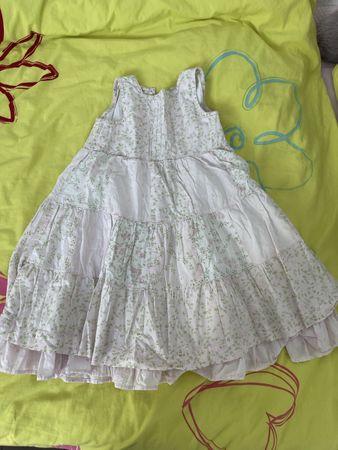 Robe fille taille 104
