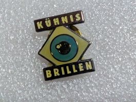 Ansteckpin 251: Kühnis Brillen