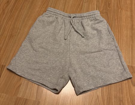 Shorts grau Damen
