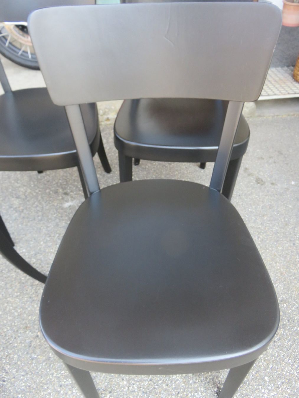 Horgen Glarus Chaises: 6 antike Beizenstühle Horgen-Glarus – D'occasion à Ruswil par Mfladibus 2