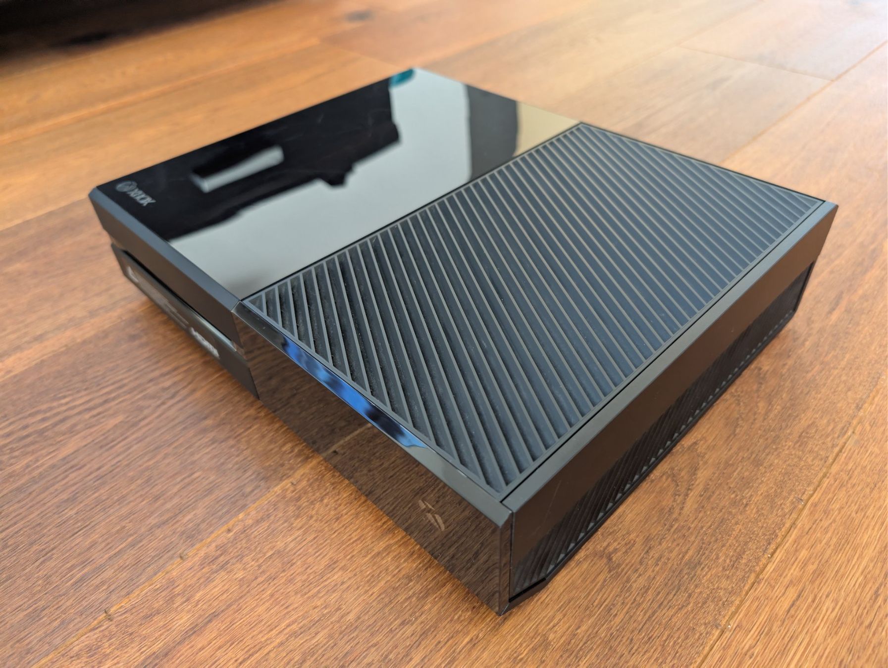 Microsoft Console: XBOX One mit digital TV Tuner – Usato da Mellingen venduto da the-merchant 2