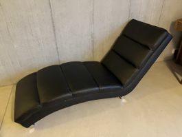 Liege/Chaiselongue schwarz Kunstleder, guter Zustand