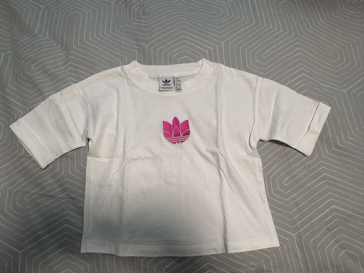 Adidas Tops: Adidas Top S – Neuf (Voir description) à Laupen BE par Smythe 1