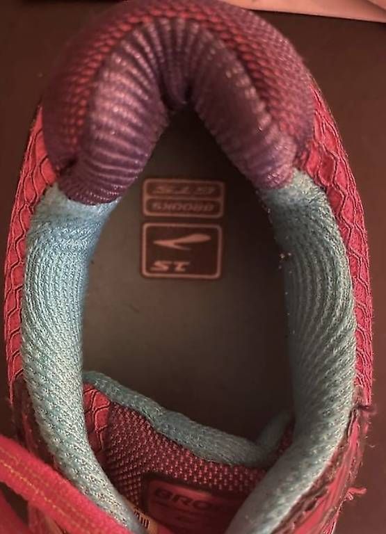 Scarpe da donna: Laufschuhe Brooks, pink – Usato da Brunnen venduto da rot005 3
