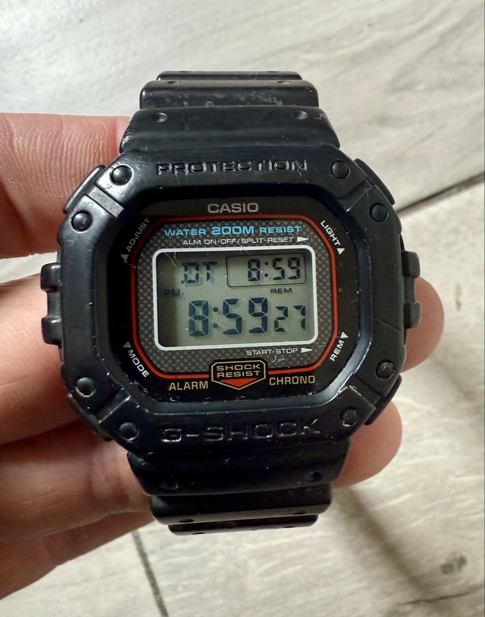 Casio Montres: Casio G-Shock DW-5300 – D'occasion à Küssnacht am Rigi par sdr_2vg8