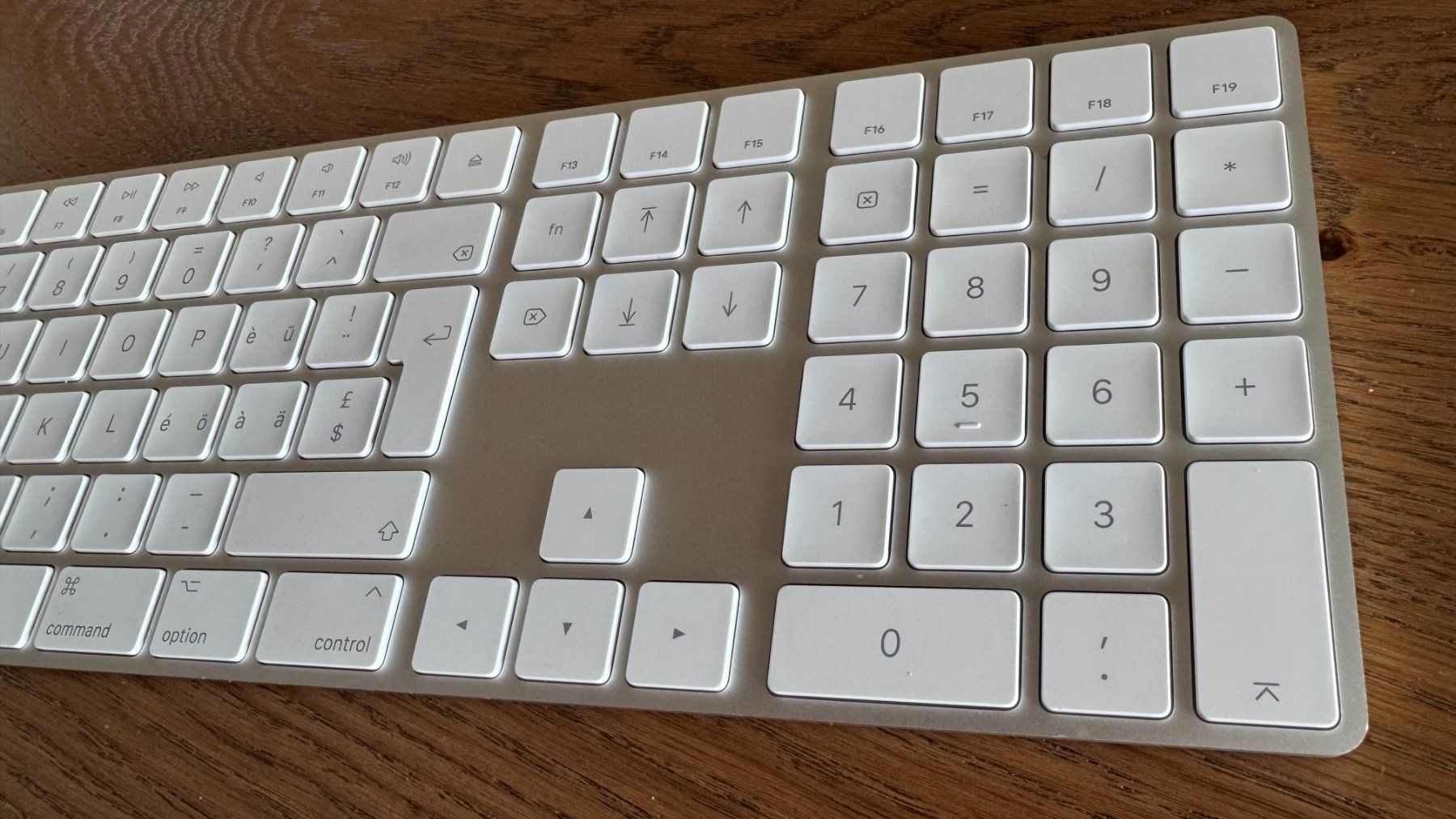 Apple Claviers: Apple Magic Key Board, gebraucht – D'occasion à Siebnen par Trans-Am 3