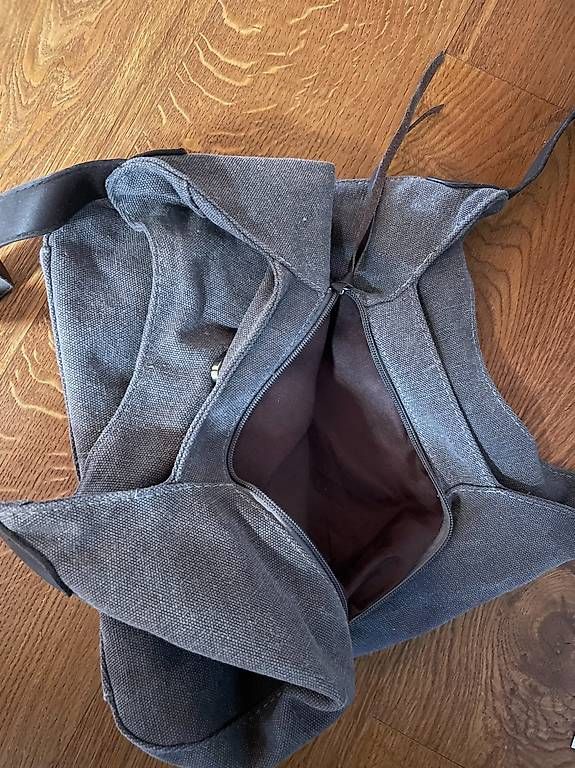Sacs femmes: Handtasche neu – Neuf (Voir description) à Weissenburg par usem_Oberland 2