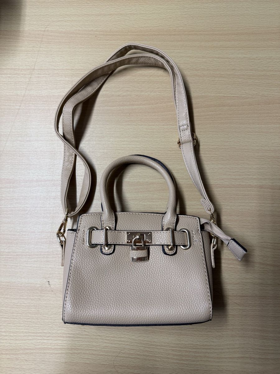 Taschen für Damen: Tasche – Neu (gemäss Beschreibung) aus visp von Kmemo1