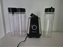 Betty Bossy Smoothie Maker