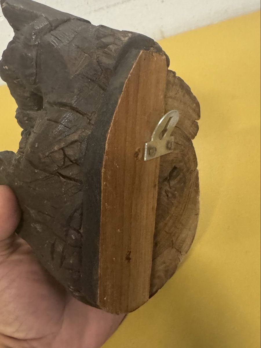 Skulpturen & Statuen: Antike Holz Skulptur  – Gebraucht aus Schlieren von Freundlich02 4